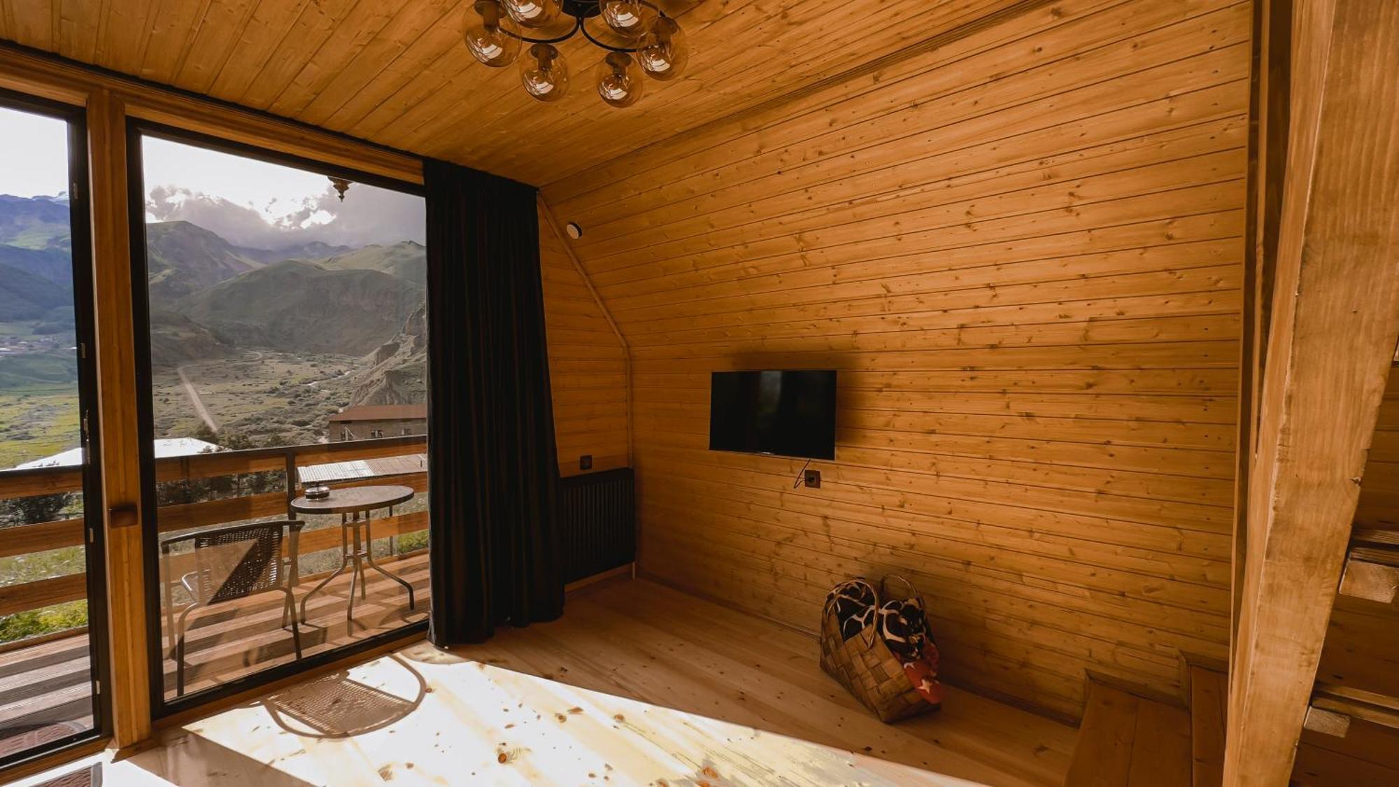 Restart Cottages In Kazbegi Eksteriør bilde